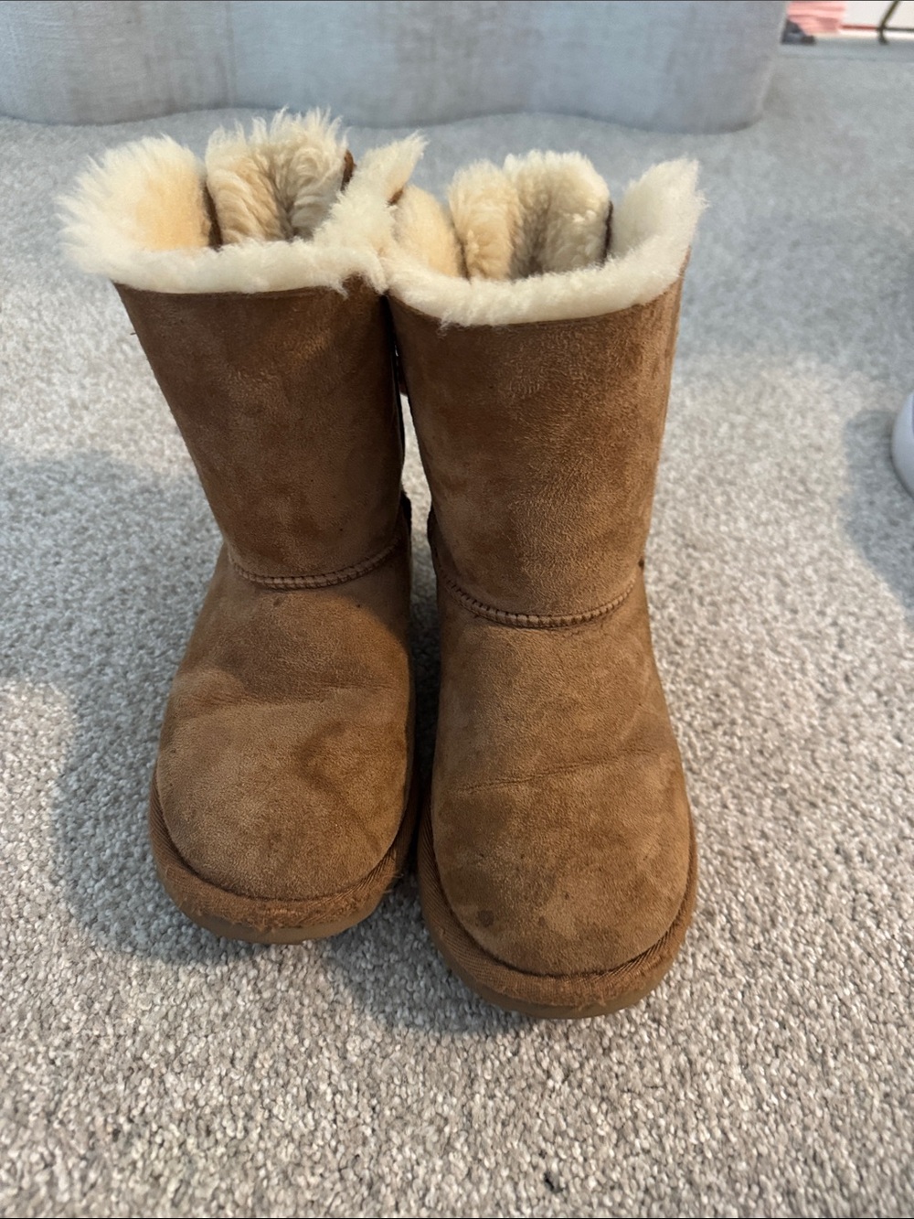 UGG Kids Chestnut Suede Shearling-Lined Boots